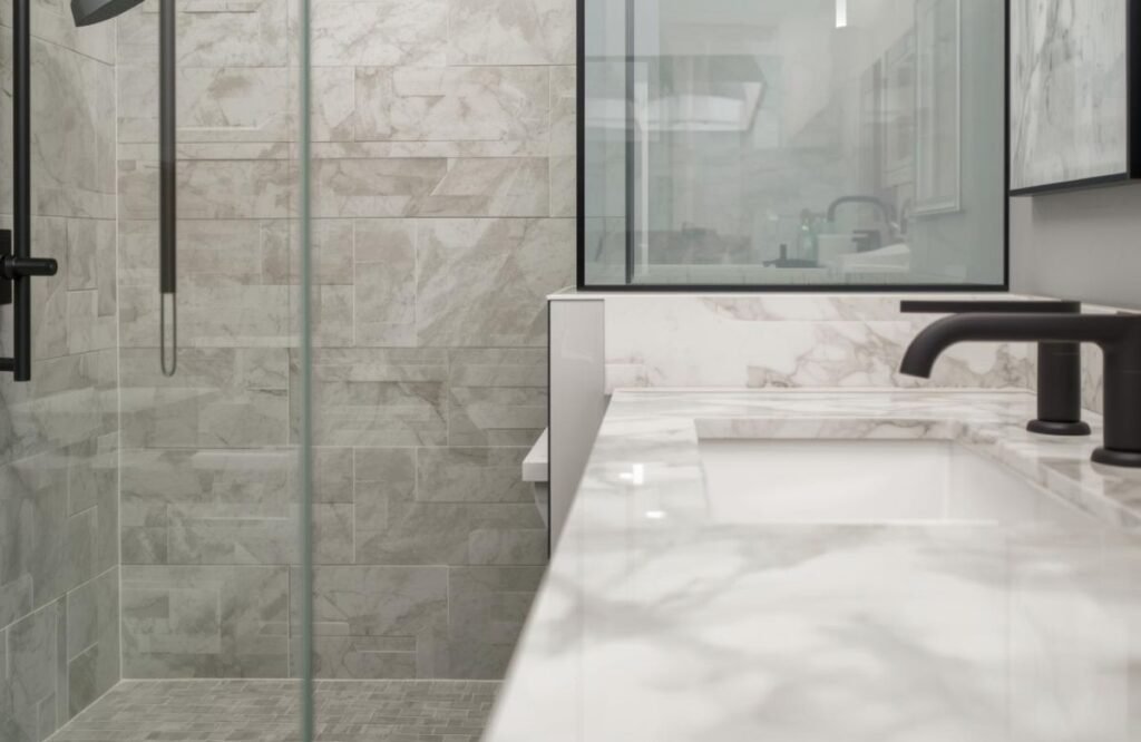 How to Choose a Bathroom Remodeling Contractor for High-End Austin Finishes