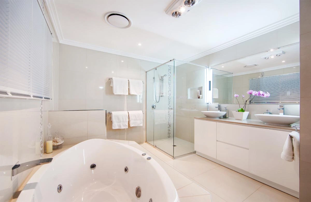 Stay ahead with the latest Austin bathroom remodel trends, incorporating stylish designs and efficient upgrades to transform your space.