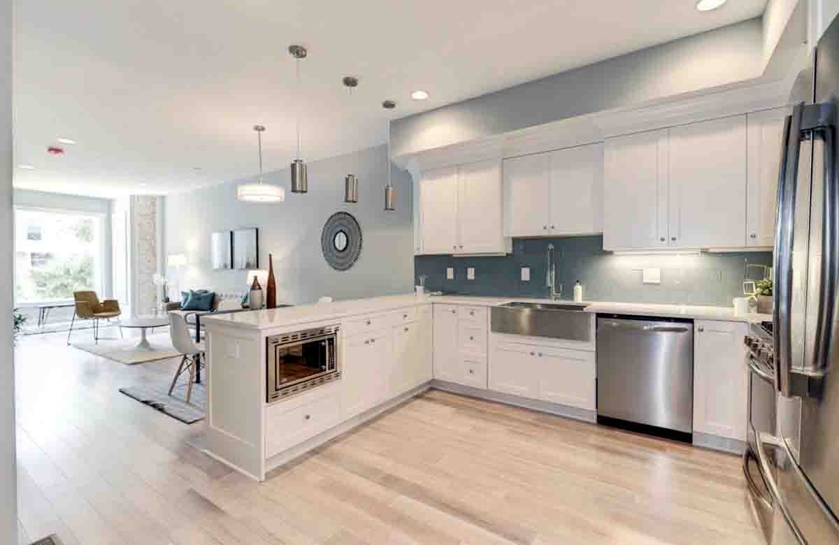 Modern kitchen remodeling Austin