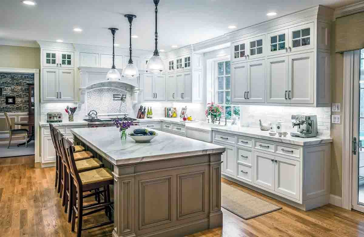 Luxury kitchen remodel in Austin