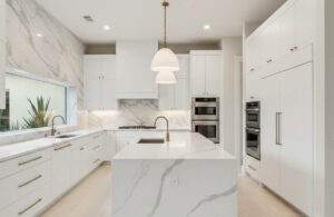 Custom Kitchen Cabinets in Austin | Latest Kitchen Backsplash Trends for Modern Homes